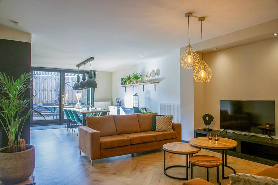 In De Mid - Prachtige Appartementen In Hartje Joure Exteriör bild